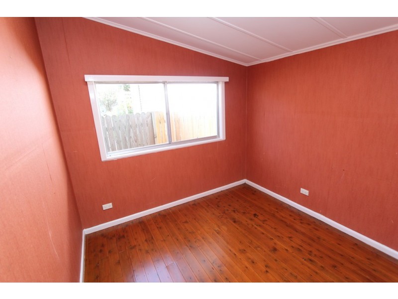 111 Peel Street, Bathurst NSW 2795