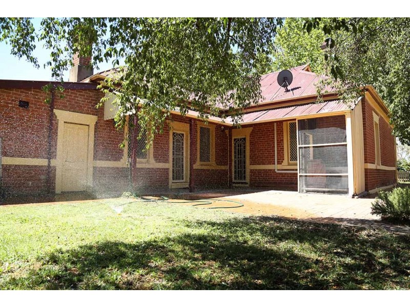 194 Piper Street, Bathurst NSW 2795