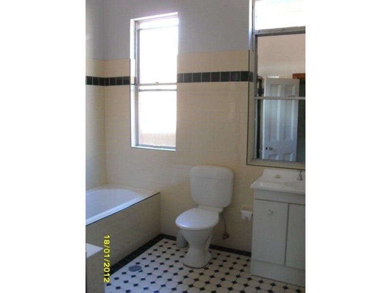 161 Durham Street, Bathurst NSW 2795