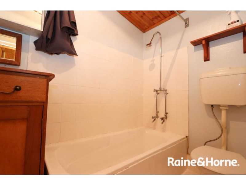 179 Stewart St, Bathurst NSW 2795