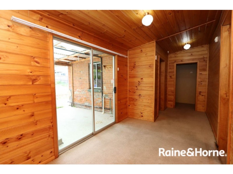 179 Stewart St, Bathurst NSW 2795