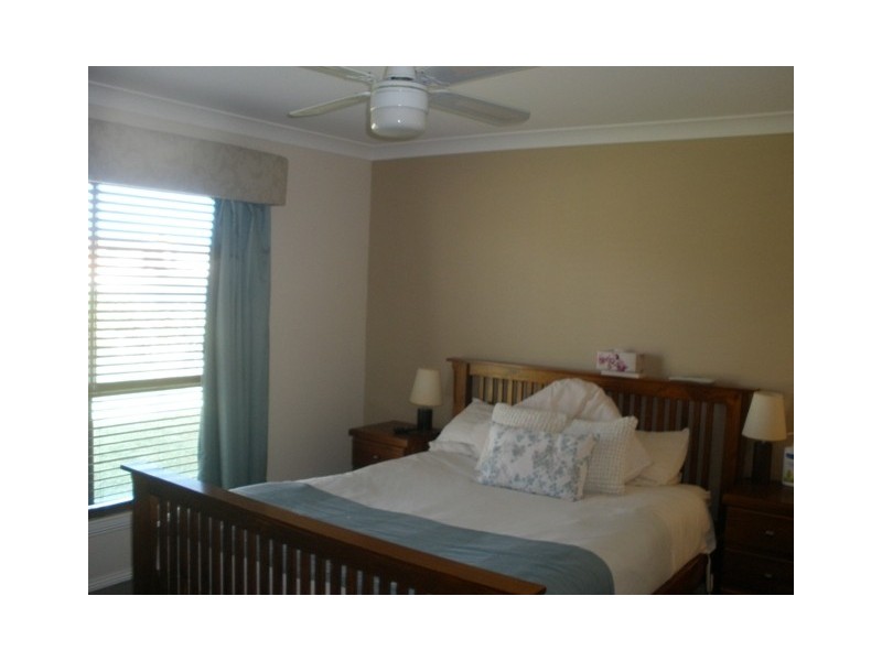 46 Hughes Street, Kelso NSW 2795