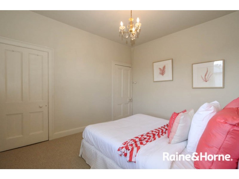 178 Piper St, Bathurst NSW 2795