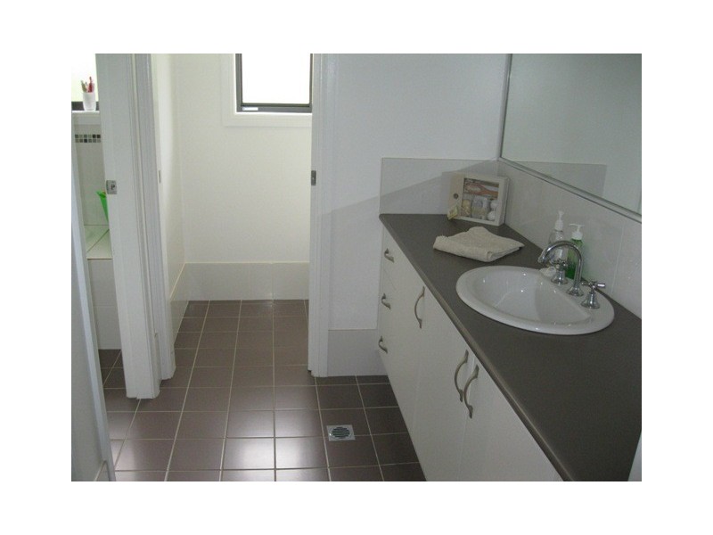 18 Tandora St, Kelso NSW 2795