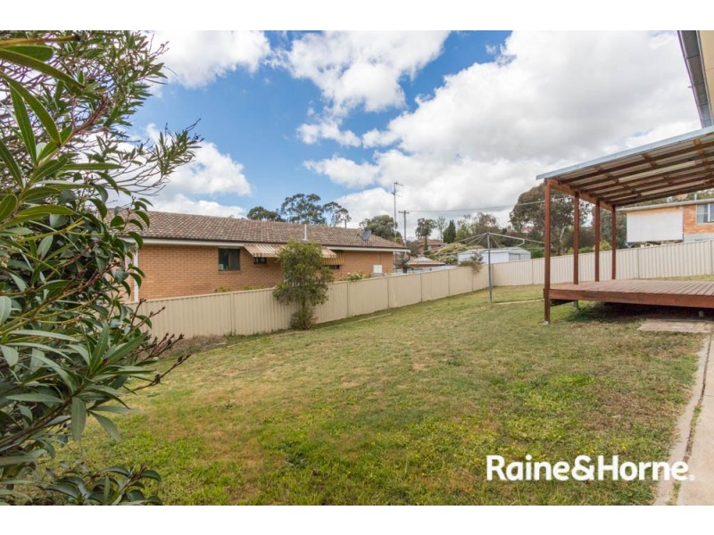 92 Esrom Street, West Bathurst NSW 2795