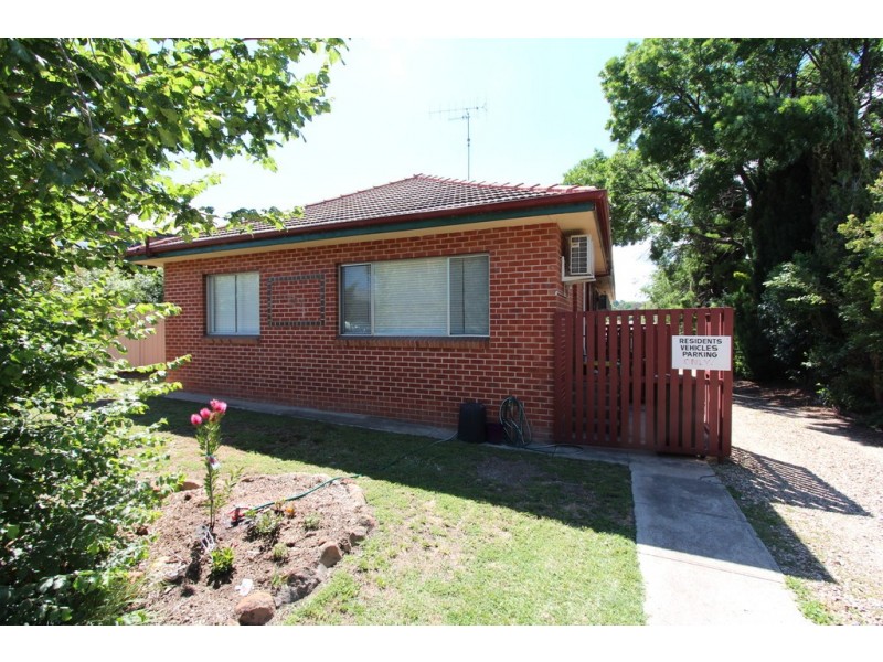 1/257 George St, Bathurst NSW 2795