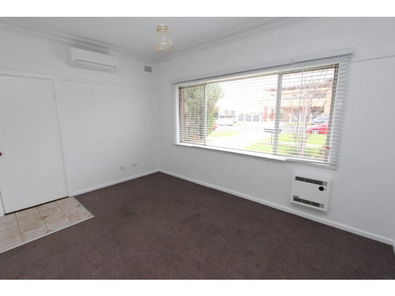 1/257 George St, Bathurst NSW 2795