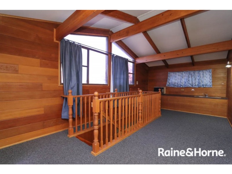 10 Miriyan drive, Bathurst NSW 2795