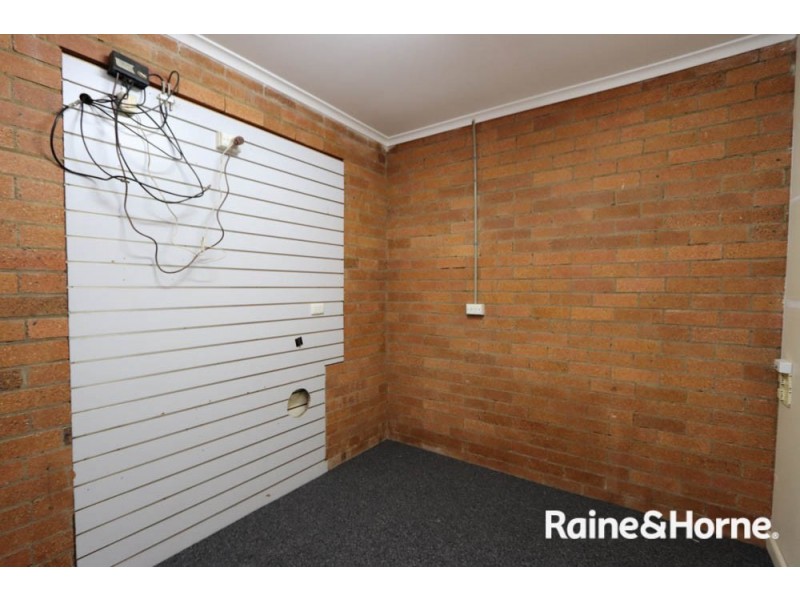 10 Miriyan drive, Bathurst NSW 2795