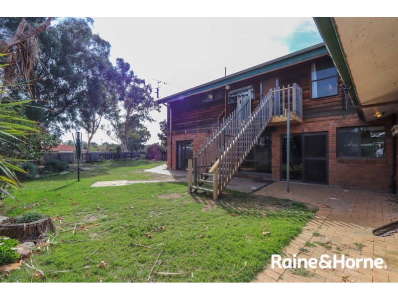 10 Miriyan drive, Bathurst NSW 2795