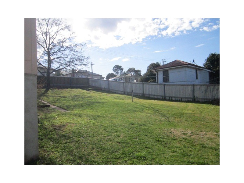 18 Parnham, Bathurst NSW 2795