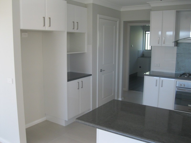 30 Blaxland Drive, Llanarth NSW 2795
