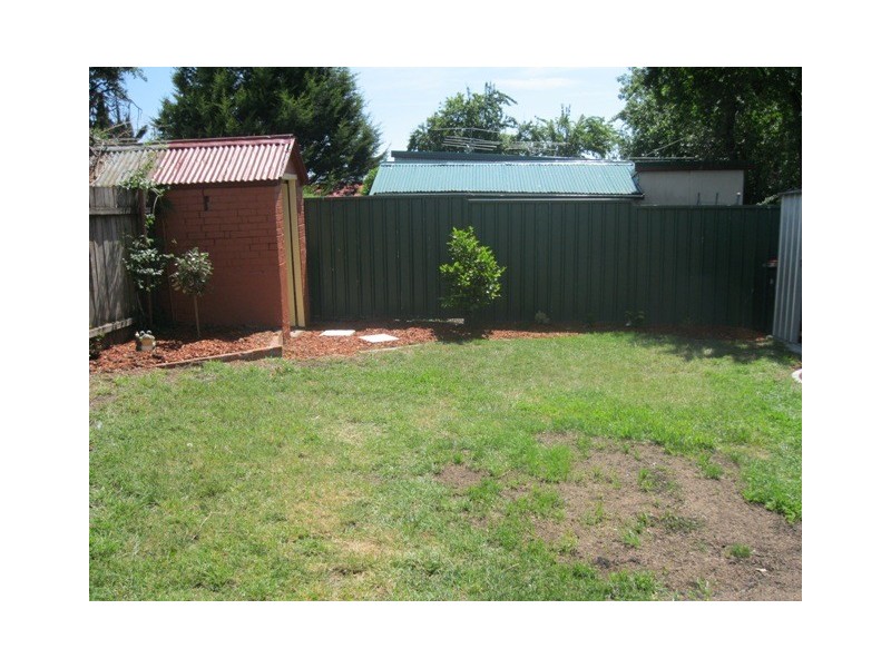 215 Piper Street, Bathurst NSW 2795