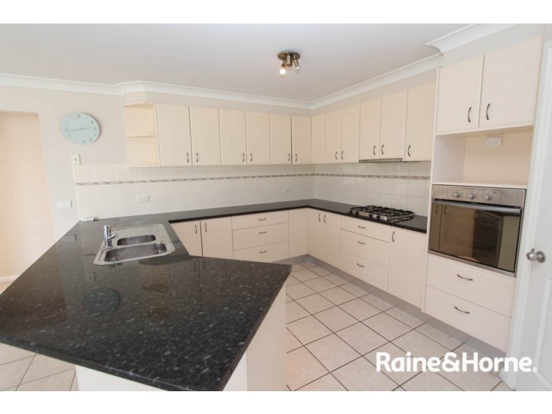 9A Jarrah Court, Kelso NSW 2795