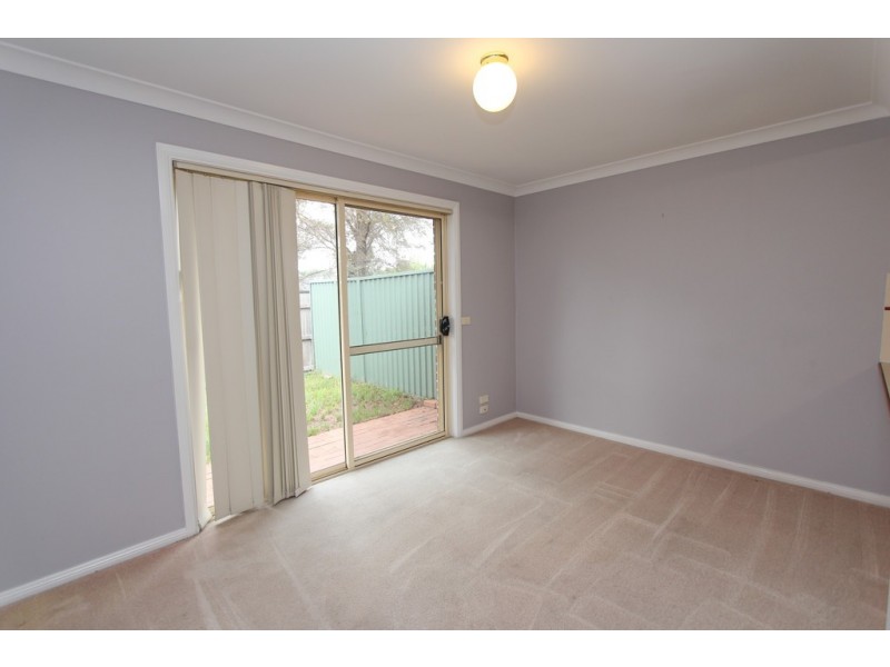 3/171 Keppel Street, Bathurst NSW 2795