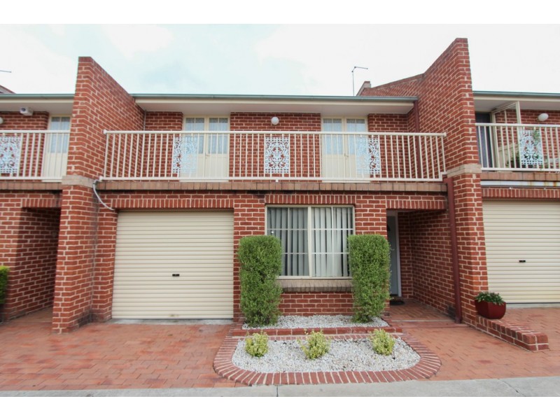3/171 Keppel Street, Bathurst NSW 2795