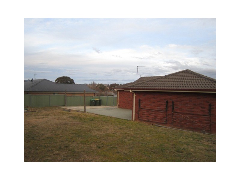 5 Noble Pl, Kelso NSW 2795