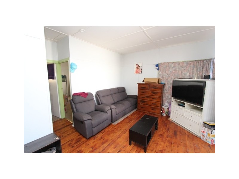 15 Alamein Walk, Bathurst NSW 2795