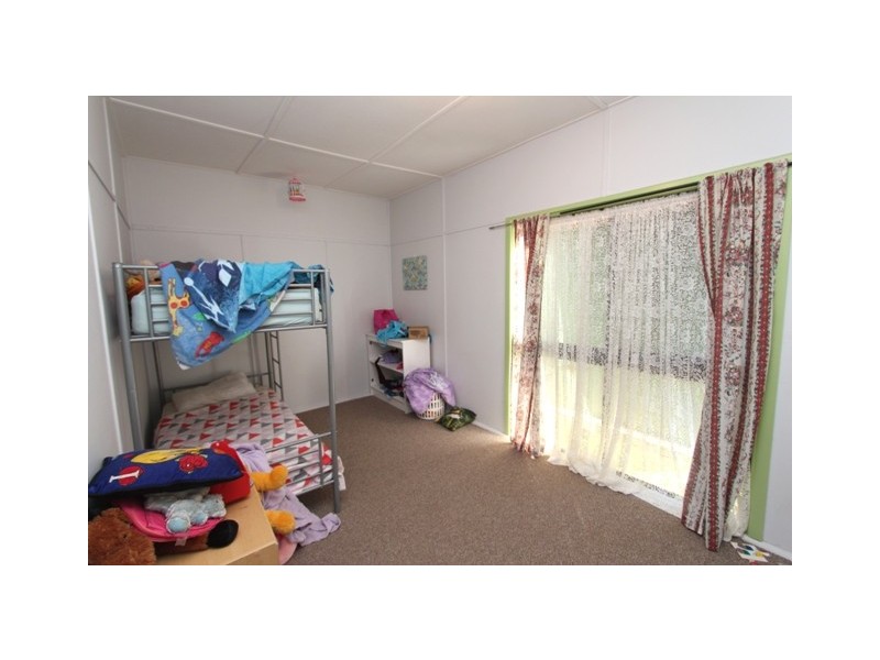 15 Alamein Walk, Bathurst NSW 2795