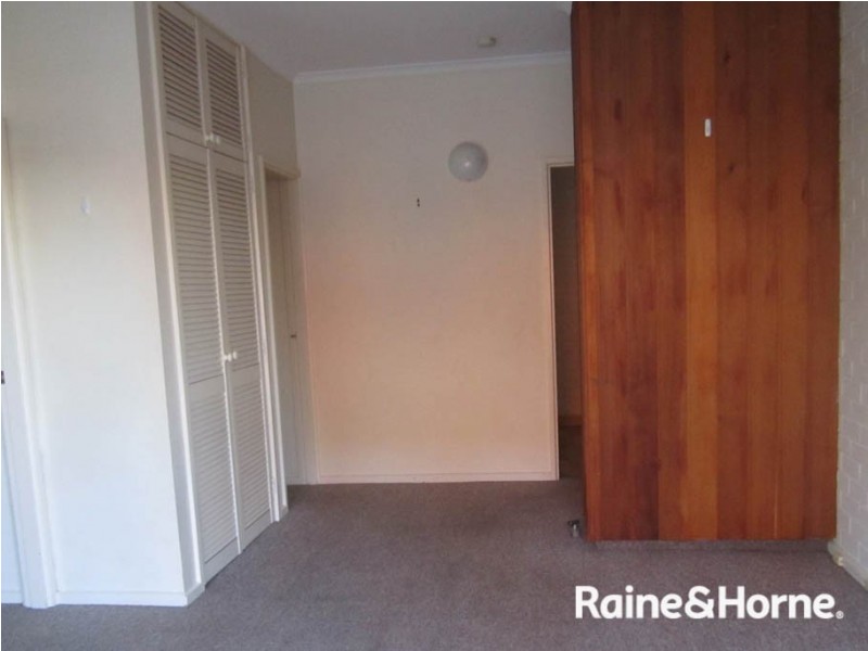1/74 George Street, Bathurst NSW 2795