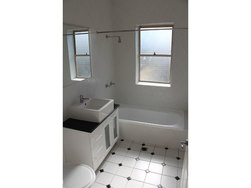 17 Park Street, Eglinton NSW 2795
