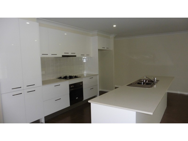 78 Swanbrooke, Bathurst NSW 2795