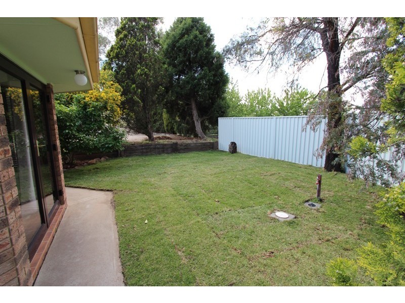 18 Cousins Pl, Bathurst NSW 2795