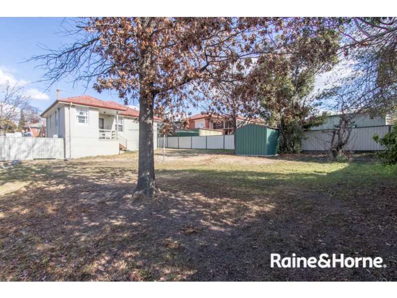 438 Howick Street, West Bathurst NSW 2795