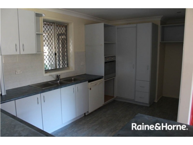 2 Cutler Street, West Bathurst NSW 2795