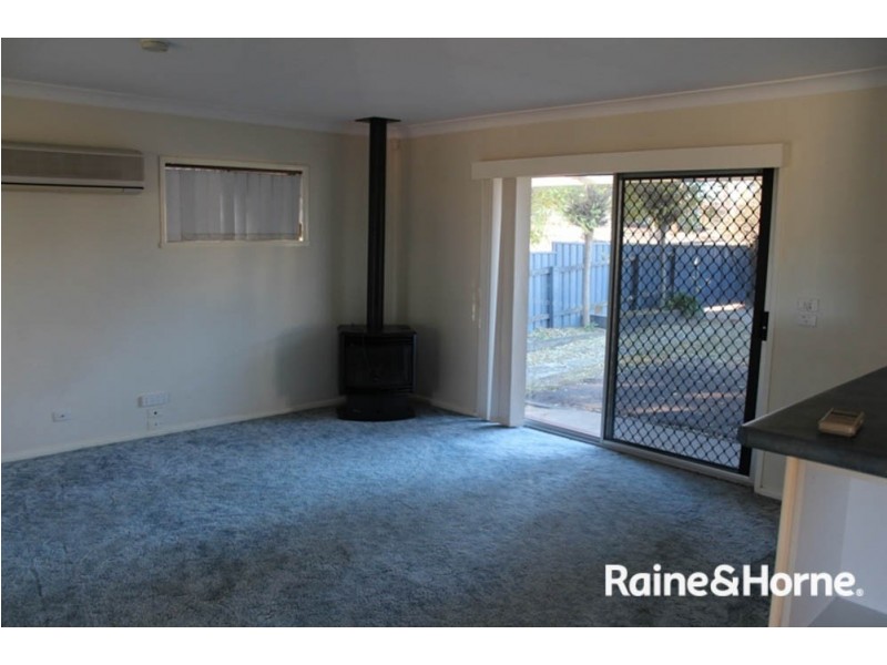2 Cutler Street, West Bathurst NSW 2795