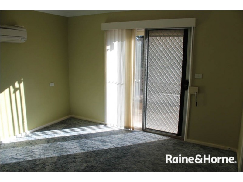 2 Cutler Street, West Bathurst NSW 2795