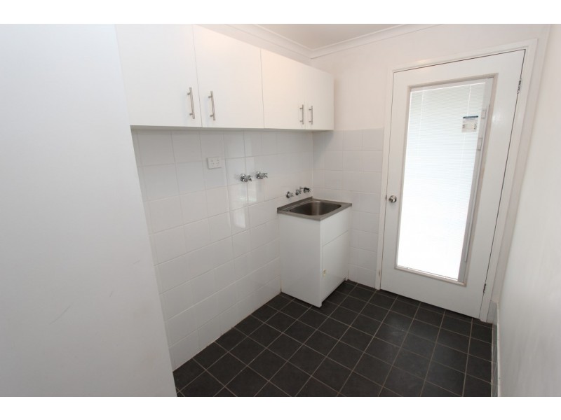 32 Miriyan Drive, Bathurst NSW 2795