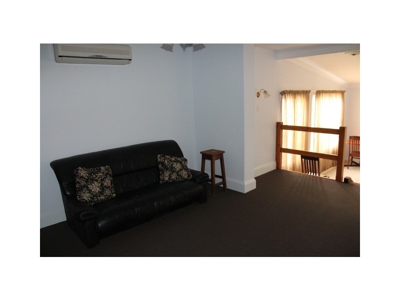 21 Brilliant Street, Bathurst NSW 2795