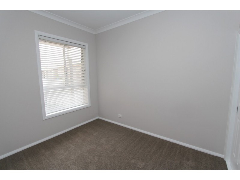 9/13 Busby St, Bathurst NSW 2795