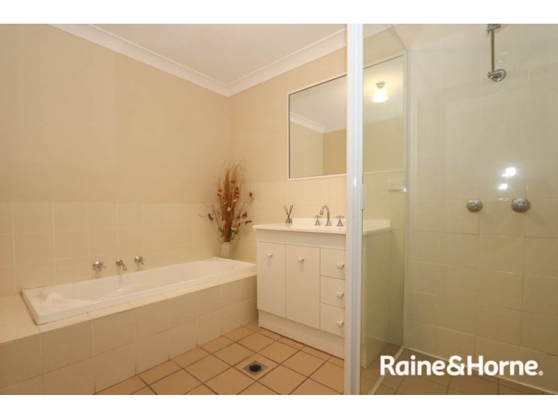 25 Rankin Street, Bathurst NSW 2795