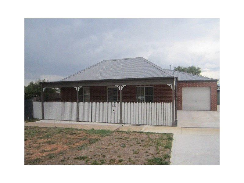 175 Lambert Street, Bathurst NSW 2795