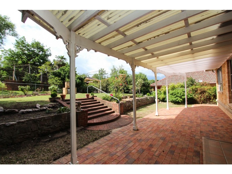 131 Hope St, Bathurst NSW 2795