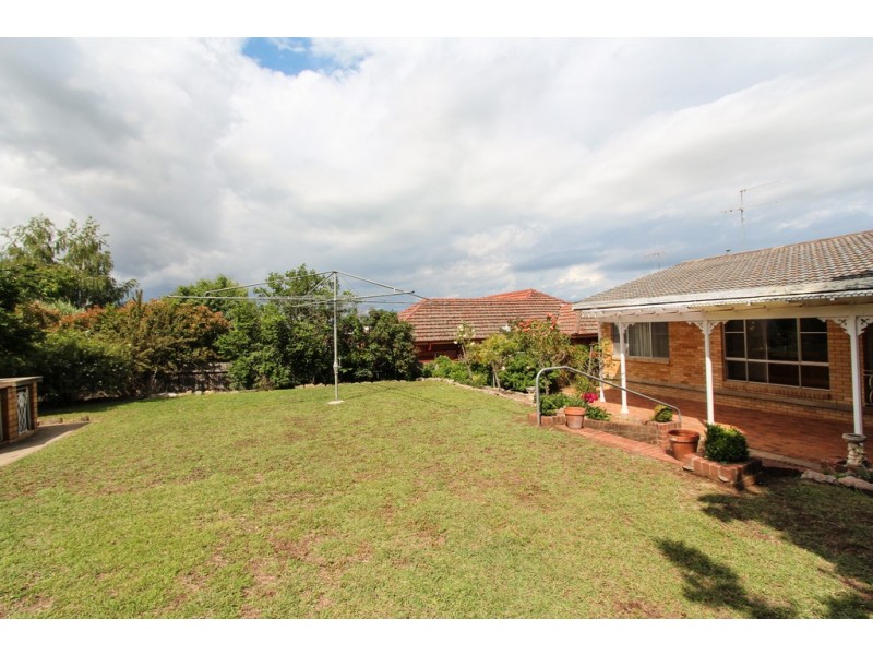 131 Hope St, Bathurst NSW 2795