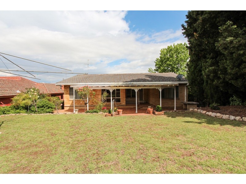 131 Hope St, Bathurst NSW 2795