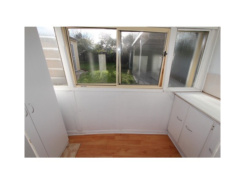 7 Devonshire Ln, Bathurst NSW 2795