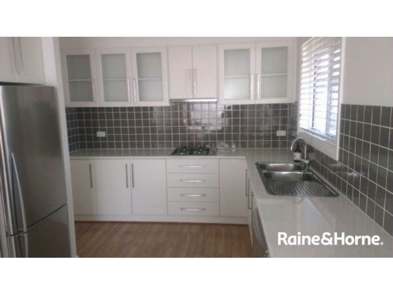 23 Cheviot Drive, Kelso NSW 2795