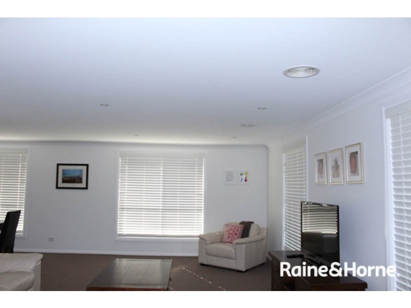 23 Cheviot Drive, Kelso NSW 2795