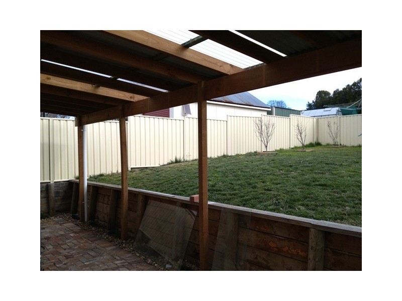 9 Lewins St, Bathurst NSW 2795