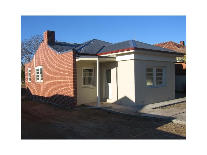 358 Stewart St, Bathurst NSW 2795