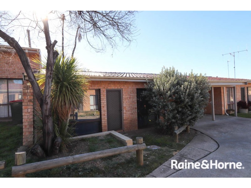 4/143 Lambert St, Bathurst NSW 2795