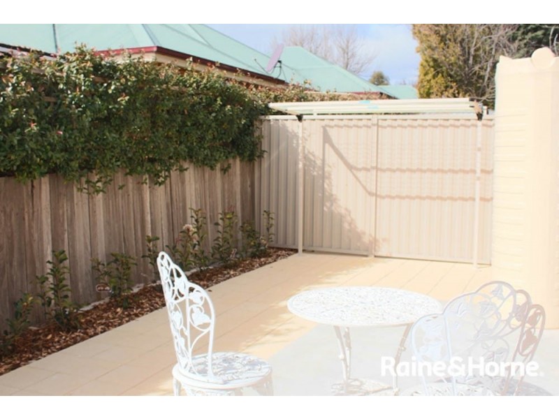 205b Brilliant Street, Bathurst NSW 2795