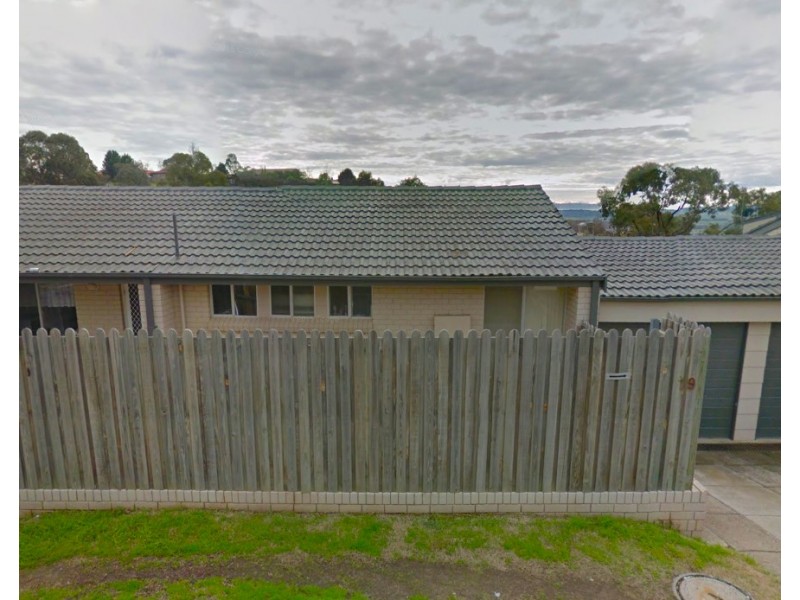 19 Red Gum Pl, Bathurst NSW 2795