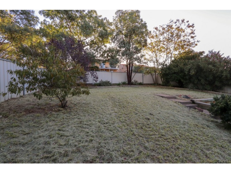 2 Middlemiss Place, Windradyne NSW 2795