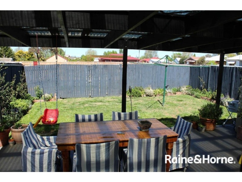 134 Seymour Street, Bathurst NSW 2795