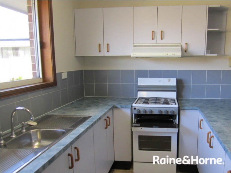 3/307 Howick Street, Bathurst NSW 2795